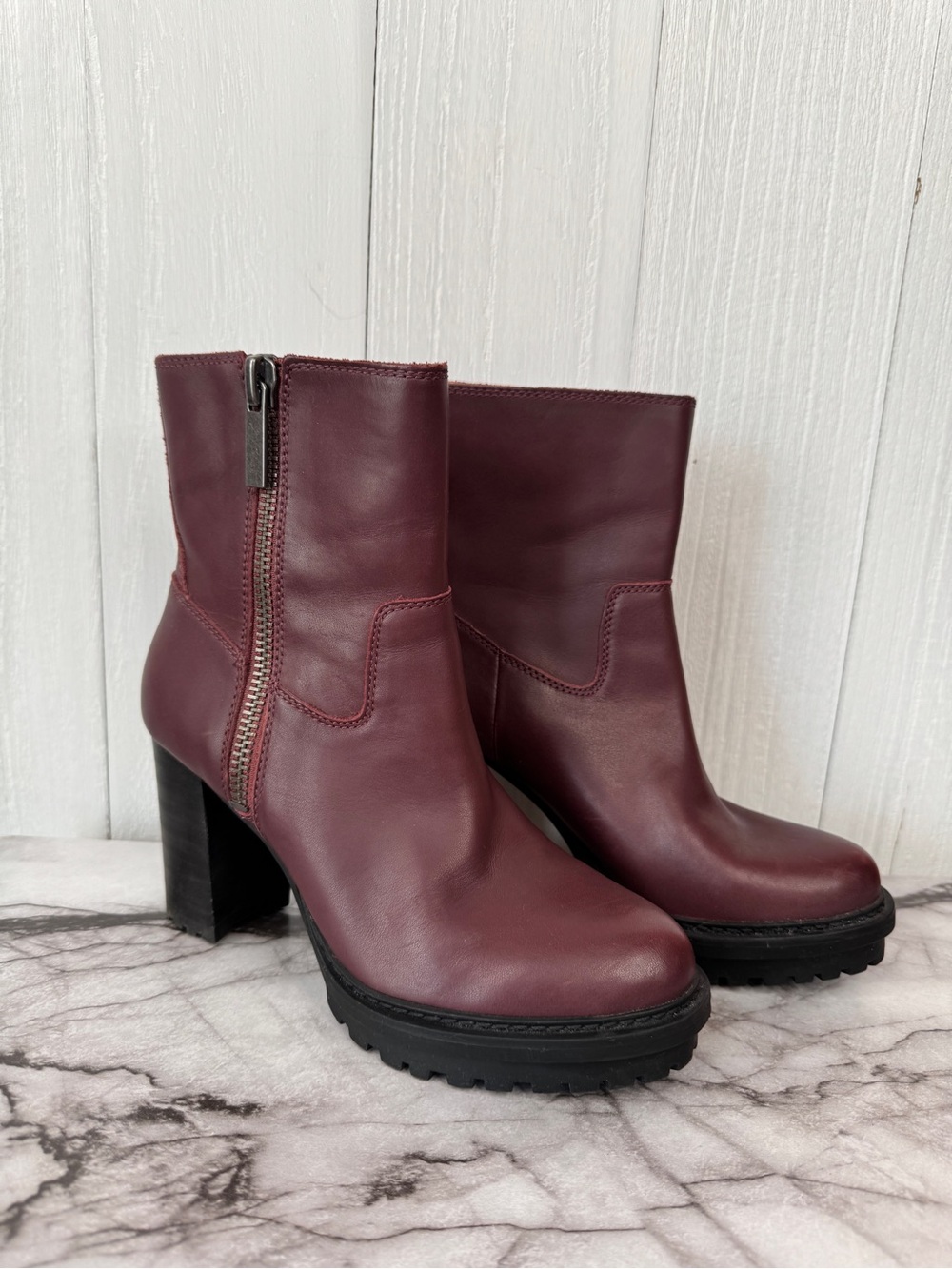 Lucky Brand Bajax Platform Bootie Deep Mahogany Leather 5.5M